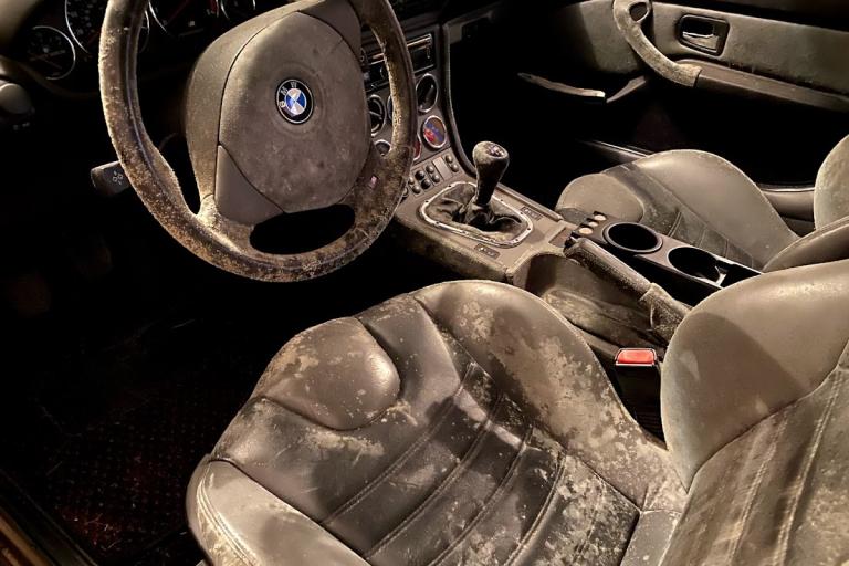 BMW M Roadster interior