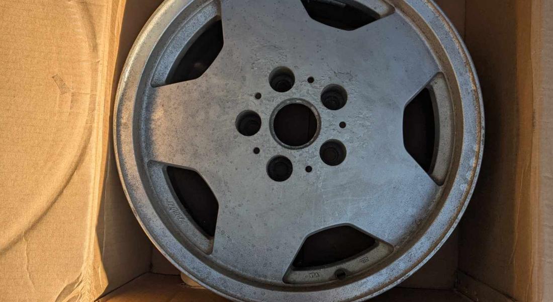 The poorly measured Zauber AMG wheels 